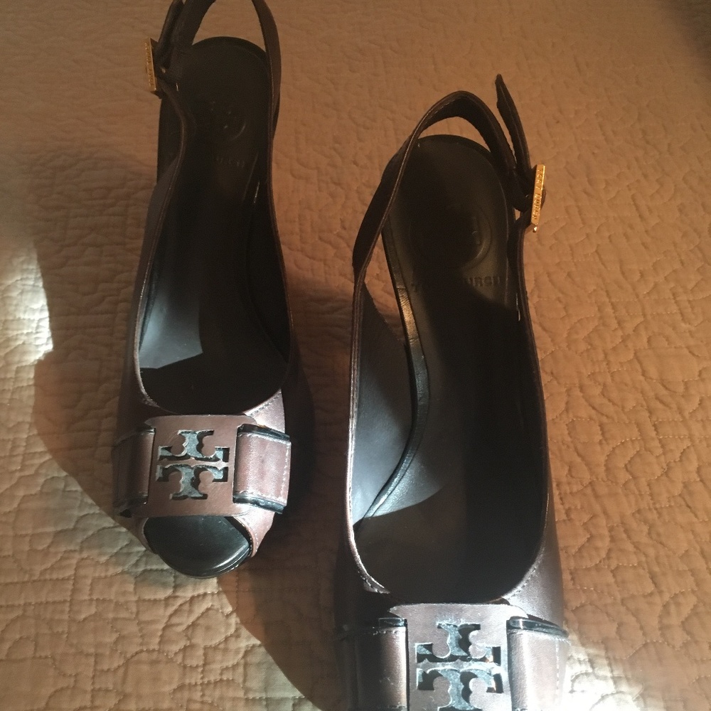 New Tory Burch sling back leather heels